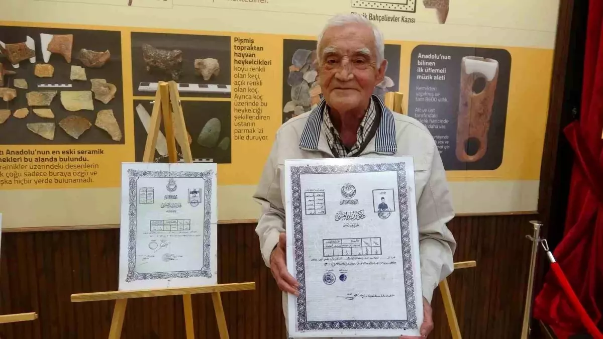 Bilecik'te Tarihi Diploma Sergisi: Doğan Pazarcıklı'nın Anıları Sergilendi
