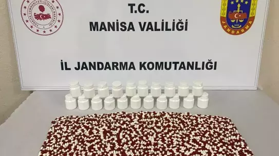 Alaşehir'de 2.458 Sentetik Ecza Hapı Ele Geçirildi
