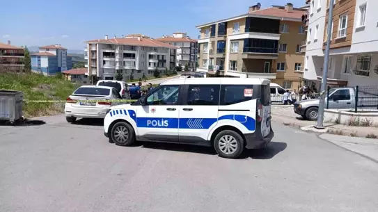 Ankara'da 14 Yaşındaki Kız Çocuğu Silahla Öldü