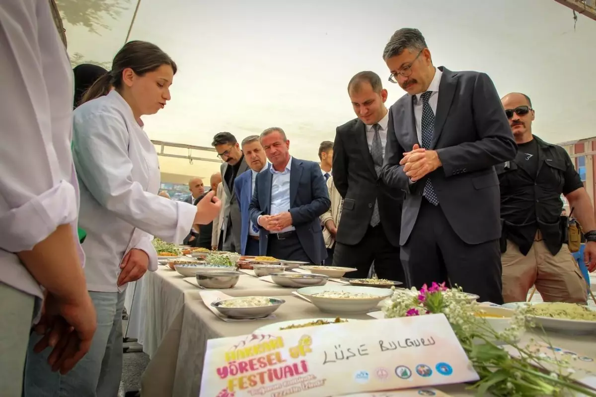 Hakkari'de Yöresel Ot Festivali