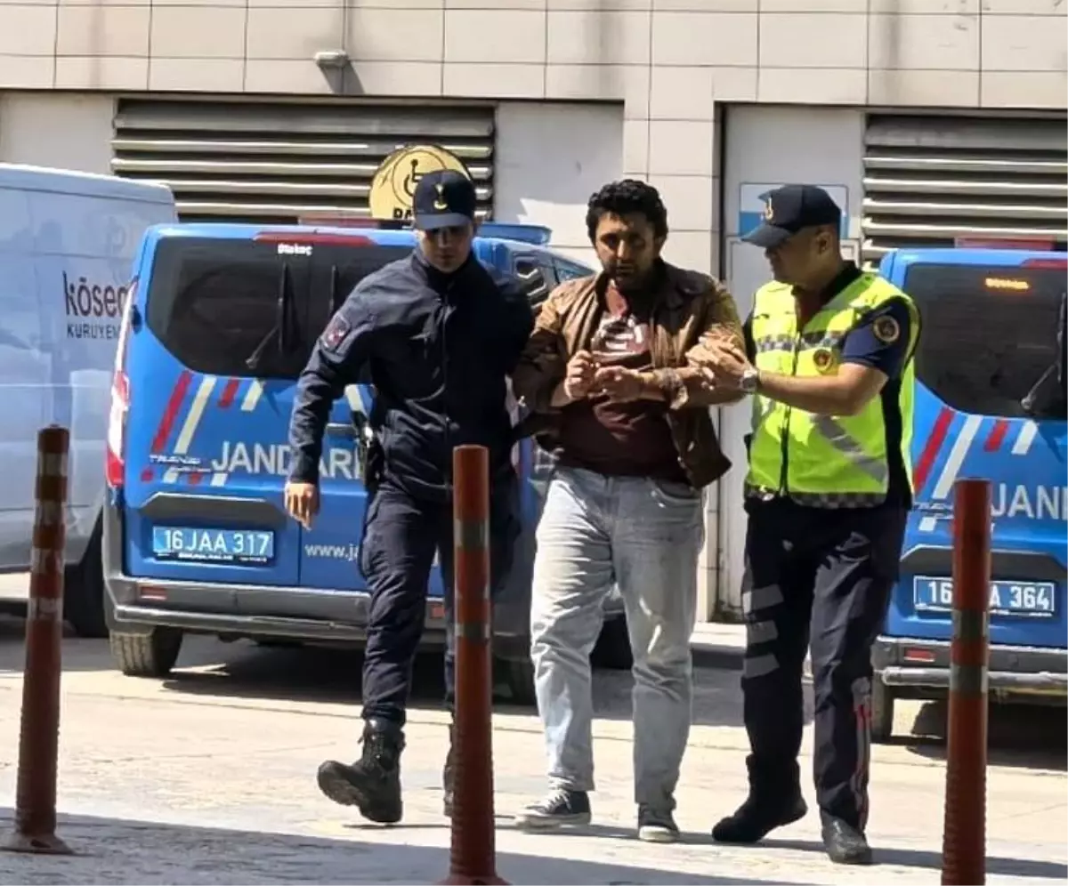 İnegöl'de Jandarmaya Saldıran Genç Tutuklandı