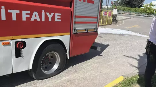 Gebze'de Atık Yağ Yüklü Minibüste Yangın!