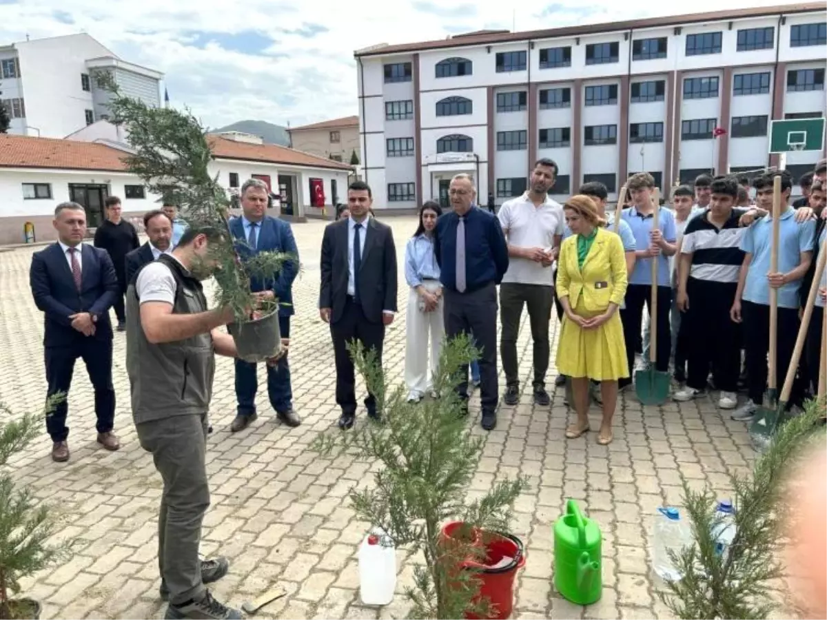 Osmaneli'nde Fidan Dikim Etkinliği