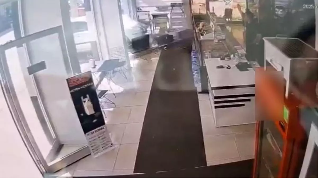 Bolu'da Kadın Sürücü Kasaba Girdi