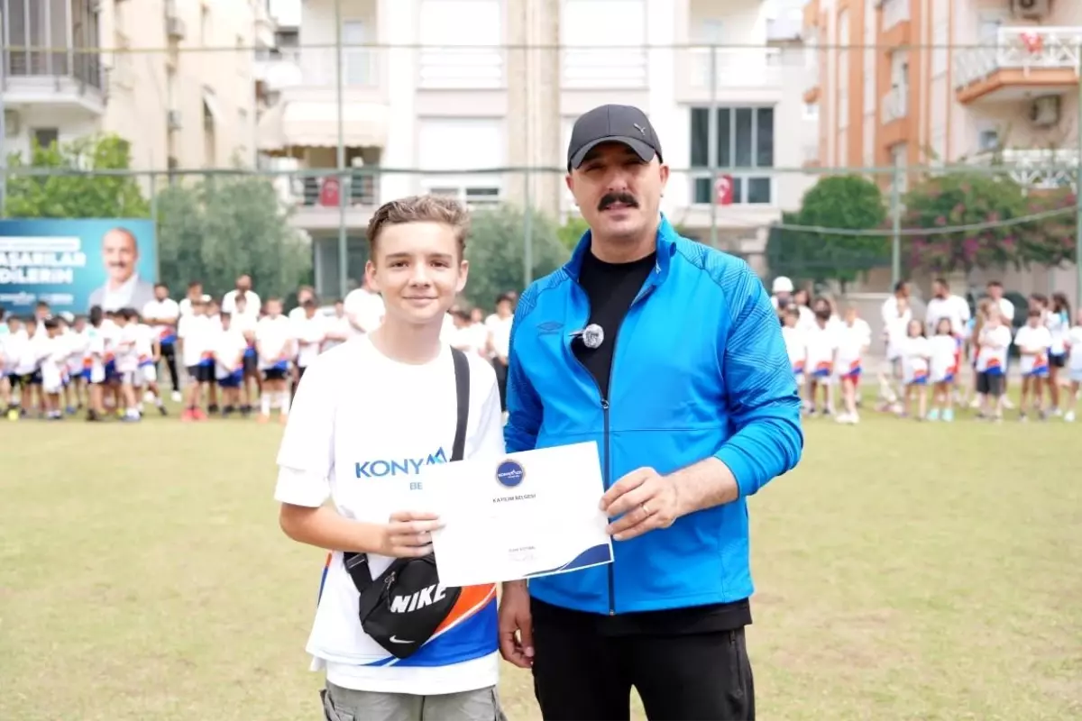 Konyaaltı Belediyesi Kış Spor Okulları Sertifika Töreni Gerçekleşti