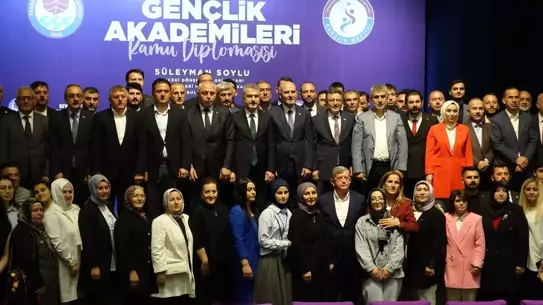 Süleyman Soylu: 'Terör örgütleri uyurlar ve ayağa kalkarlar'