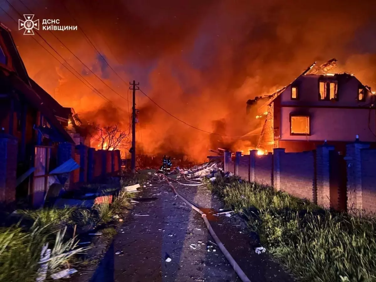 Rusya'nın İHA Saldırıları: Kiev'de 3 Ölü, 11 Yaralı