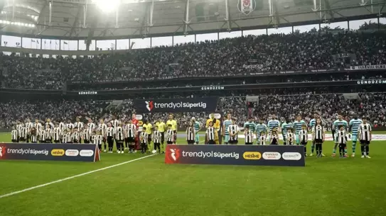 Beşiktaş - Çaykur Rizespor Maçı Başladı