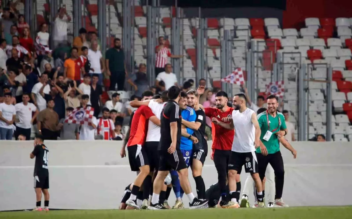 Kahramanmaraş İstiklalspor 2. Lig'e Yükseldi