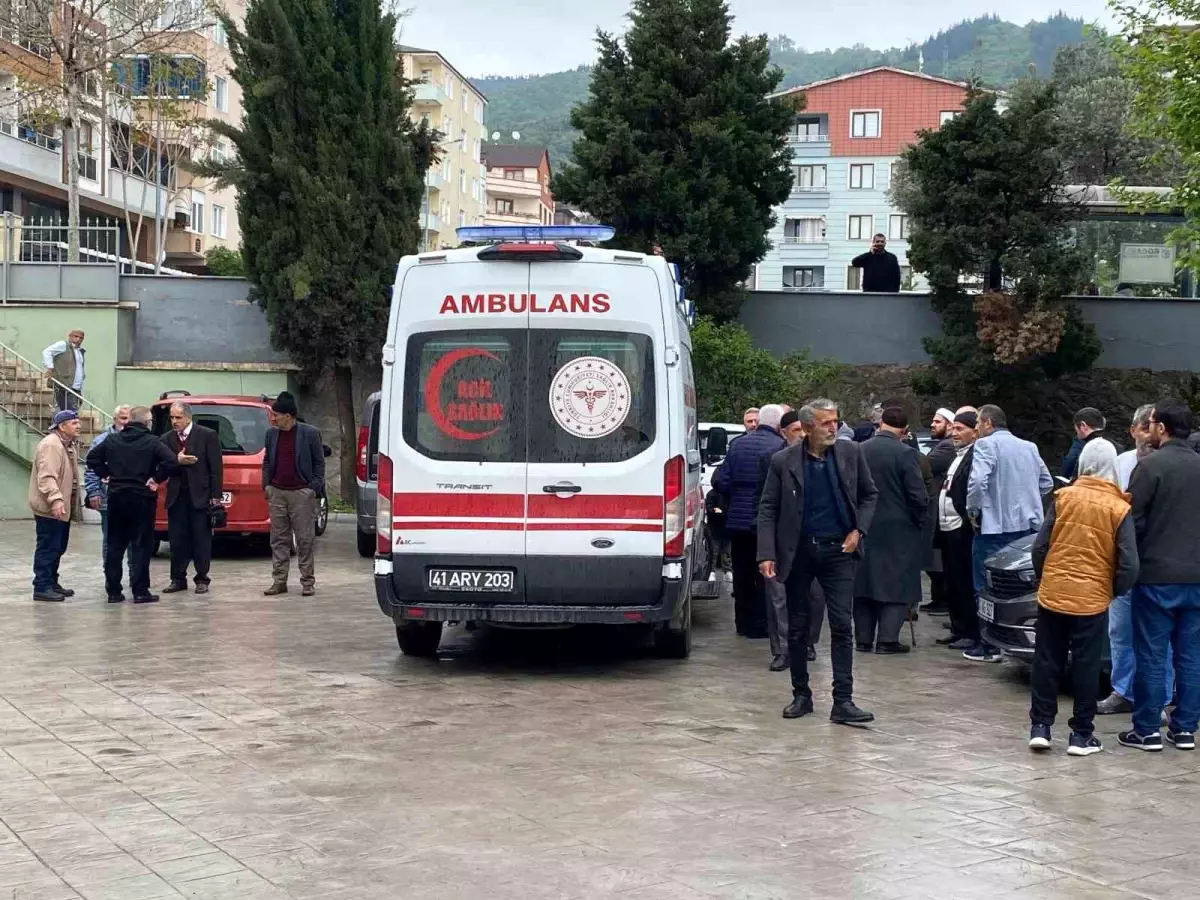 Körfez'de Baygın Bulunan Adam Hayatını Kaybetti