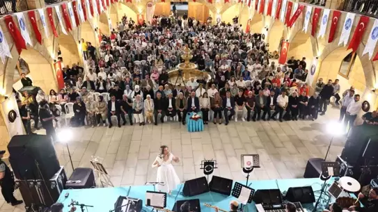 Aşık Mahzuni Şerif Anma Gecesi Çorum'da Türkülerle Gerçekleşti