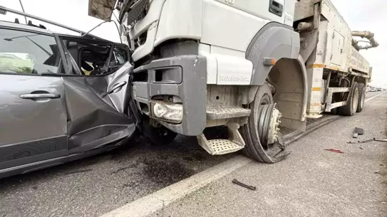 Diyarbakır'da Zincirleme Kaza: 11 Yaralı