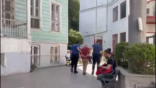 Kameralı Gözlükle Kadınları Kaydetti İddiası