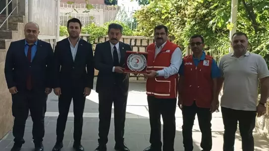 Tatar, Kurban Vekaletini Kızılay'a Verdi