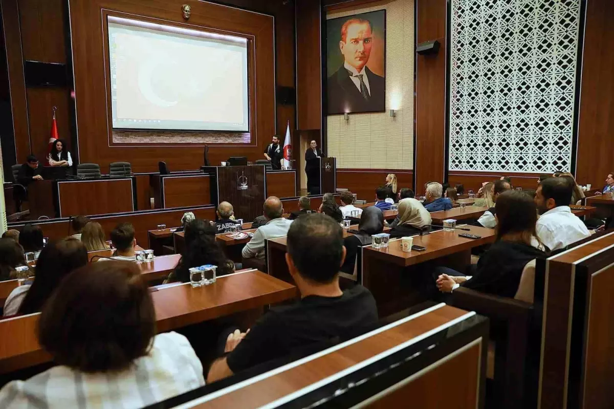 Keçiören Belediyesi Personeline 'Siber Suçlarla Mücadele' Eğitimi