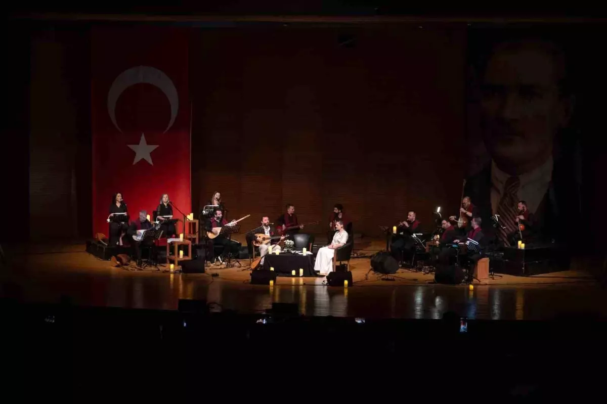 Bursa'da Ozanlar ve Aşk Masalı Konserleri Büyük Beğeni Topladı