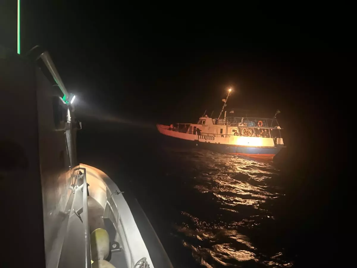 Datça'da 93 Kaçak Göçmen ve 3 Şüpheli Yakalandı