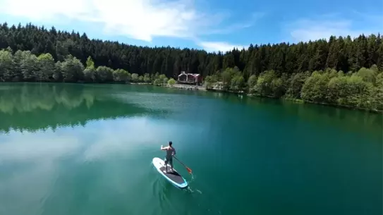 Karagöl'de Kürek Sörfü Heyecanı