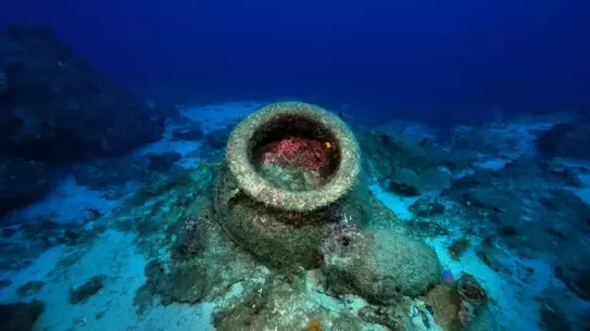 Kaş'ta Antik Gemi Batığı Keşfedildi
