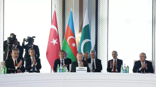 Cumhurbaşkanı Erdoğan: Bölgenin huzurunu bozmaya çalışan girişimlere karşı duracağız