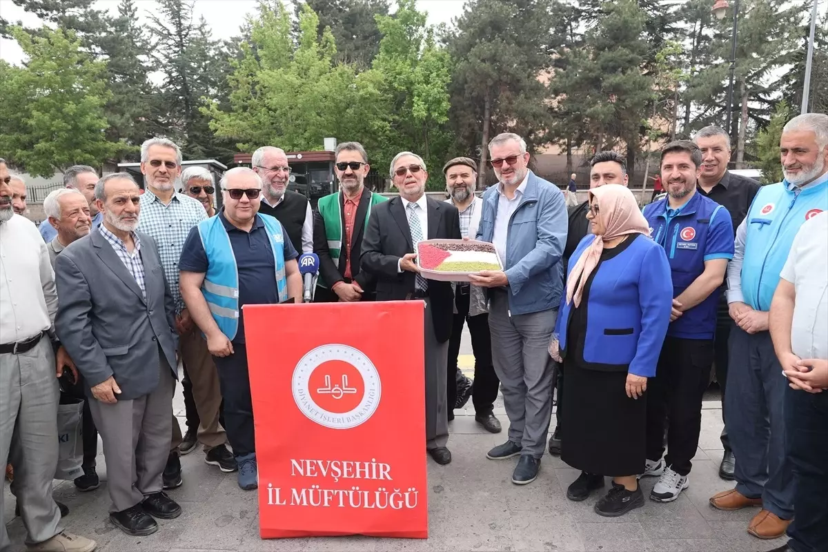 Filistin'e Destek Kermesi Açıldı
