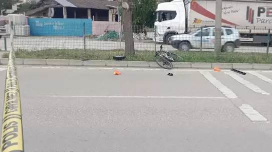 Vezirköprü'de Bisikletli Çocuk Hayatını Kaybetti