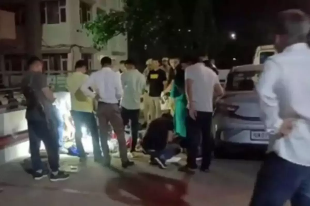 Yedi kişilik aile araba ölün bulundu: Toplu intihar olduğu tahmin ediliyor