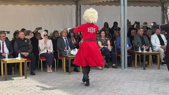 Ardahan'da Yıl Sonu Sergisi
