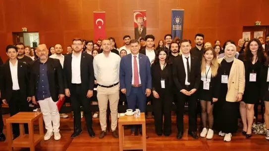Sürdürülebilirlik Gündemi: Bursa'da Gençlerle Buluşma