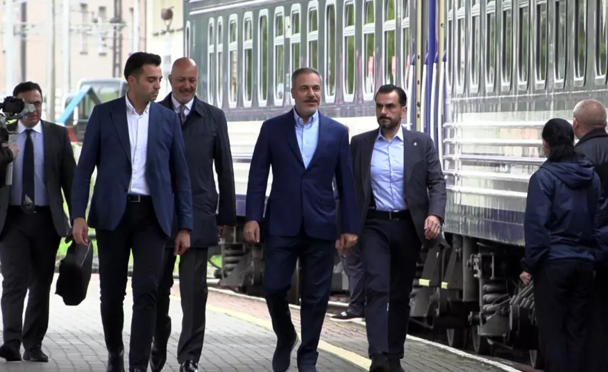 Bakan Fidan Ukrayna'ya Gitti