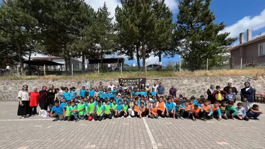 Göynücek'te Geleneksel Çocuk Oyunları Şenliği