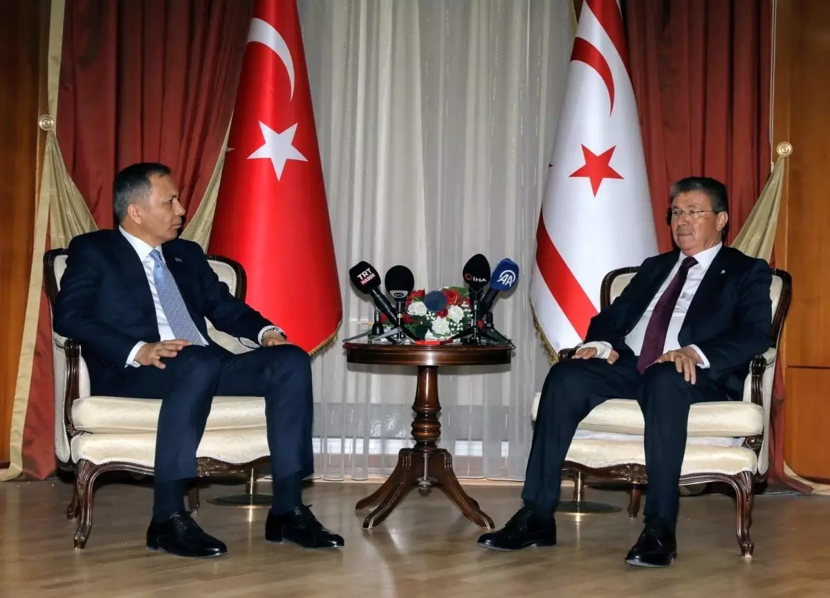 Bakan Ali, KKTC Başbakanı Üstel ile görüştü