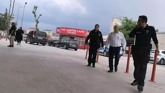 İnegöl'de Otobüs Çarpması: 69 Yaşında Hayatını Kaybetti