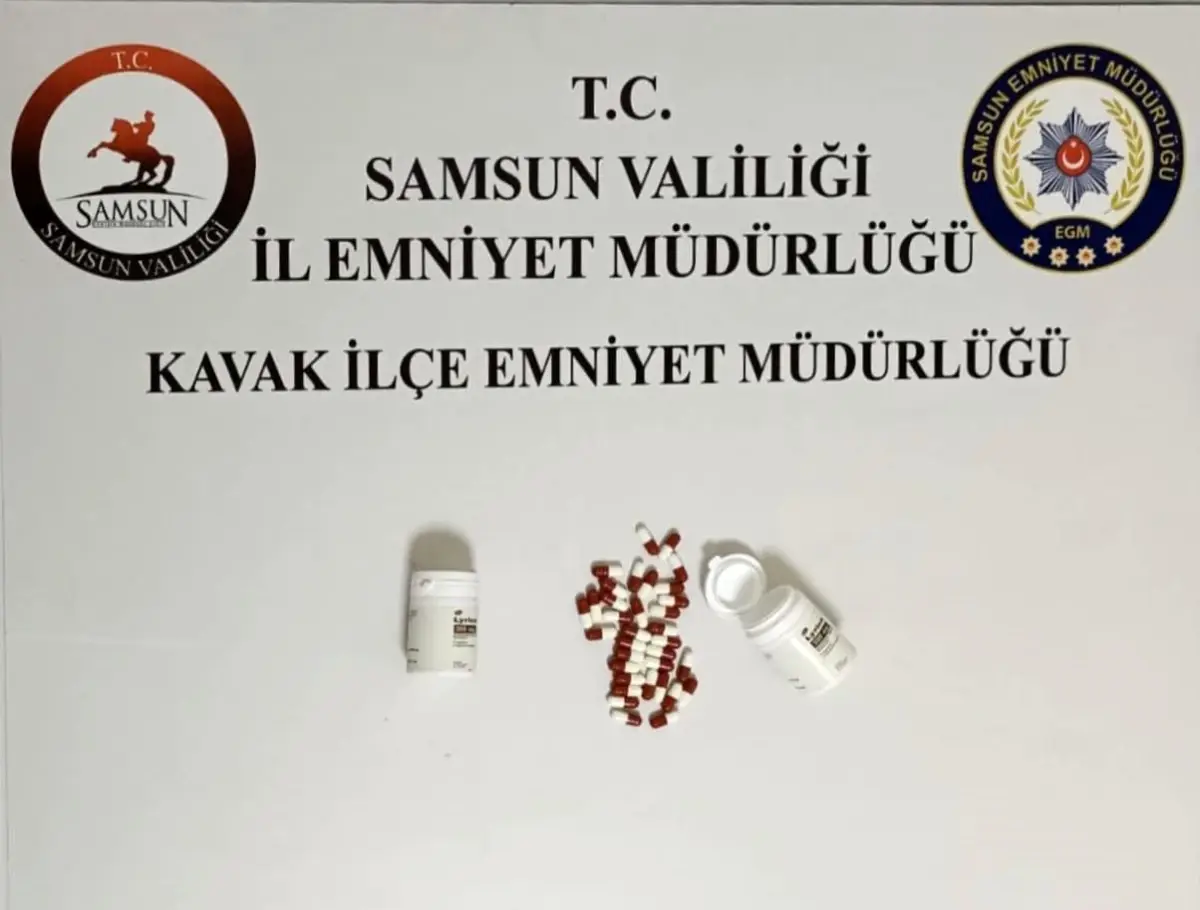 Samsun'da Sentetik Ecza Ticareti Operasyonu