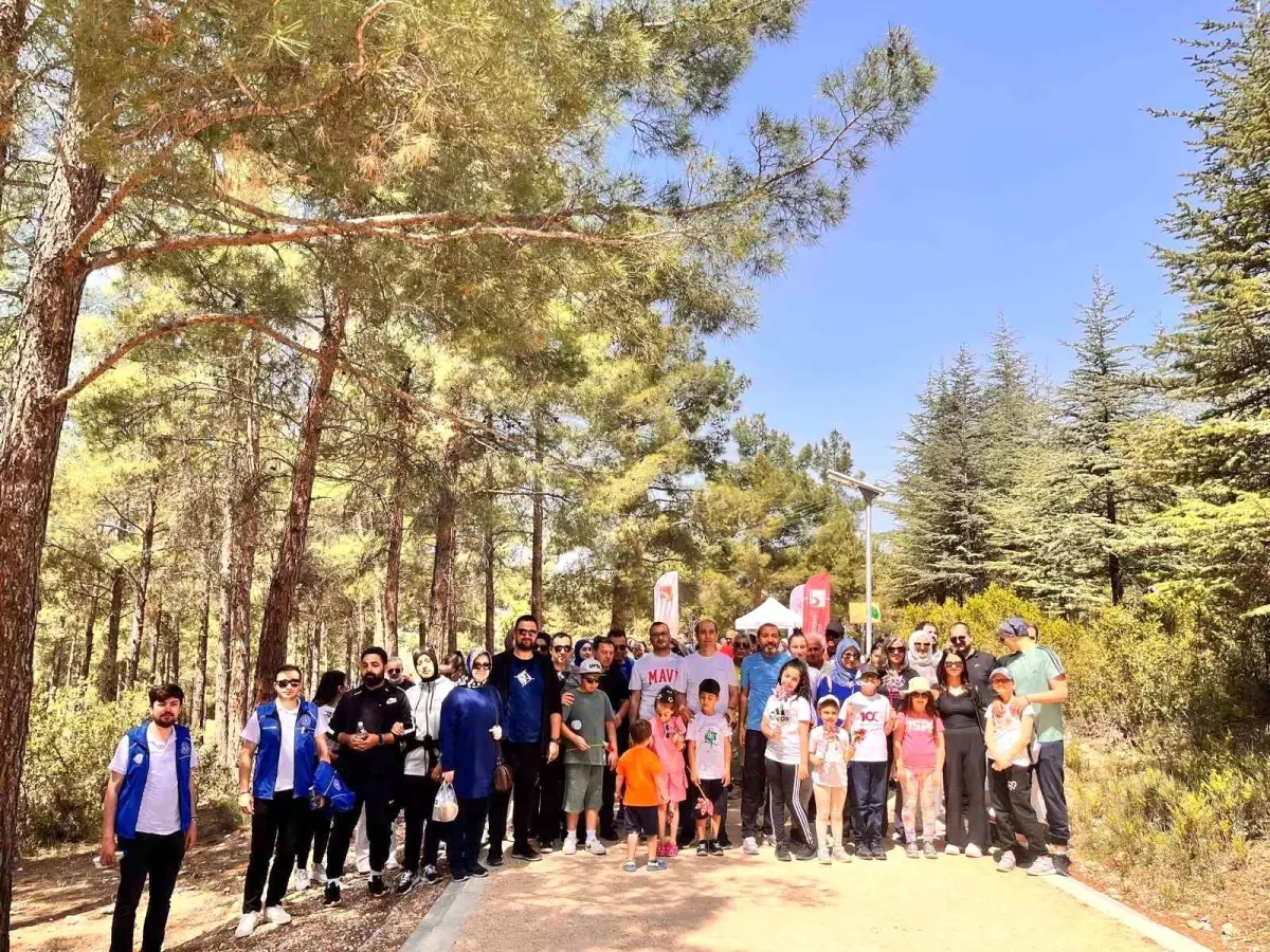 Bilecik'te Aile Yılı Yürüyüşü