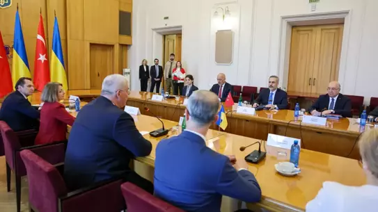 Hakan Fidan Ukrayna'da Görüşme Yaptı