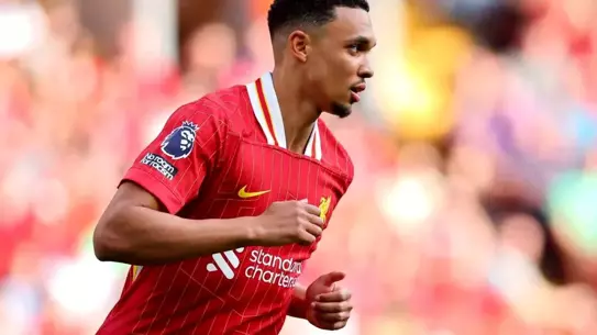 Real Madrid, Alexander-Arnold'ı Kadrosuna Kattı