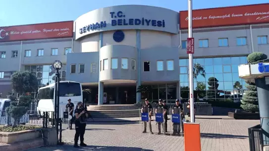 Adana'da Belediye Başkanlarına Yönelik Büyük Operasyon