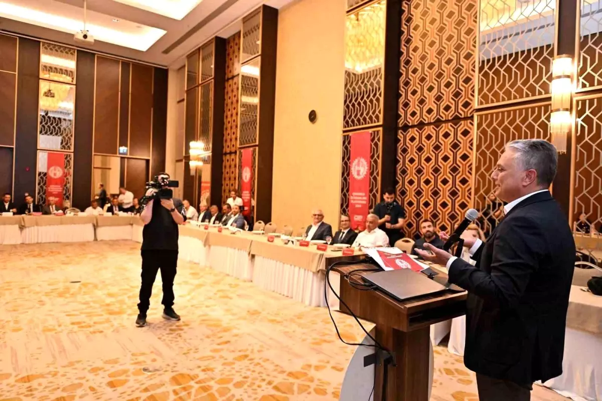 Başkan Uysal'dan Ekonomik Dönüşüm Vurgusu