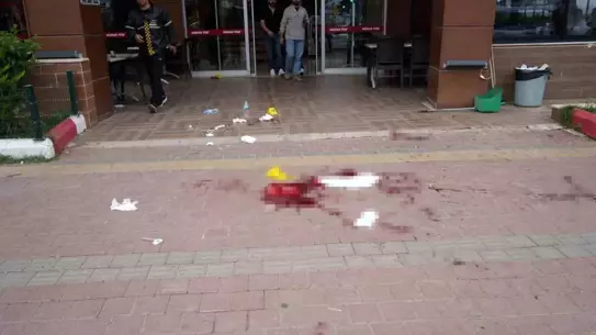 Antalya'da Silahlı Kavga: 4 Yaralı