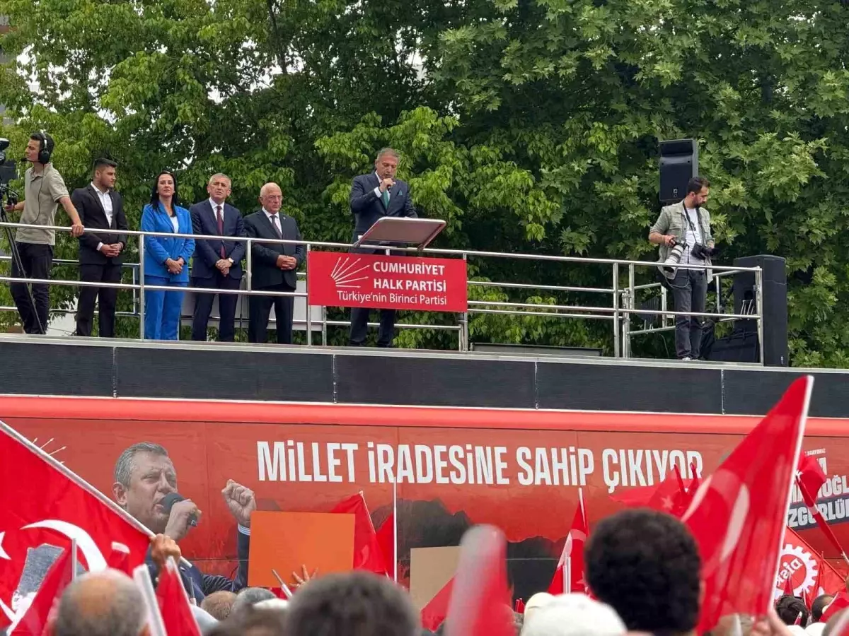 İmamoğlu'nun Mektubu Düzce Mitinginde Okundu