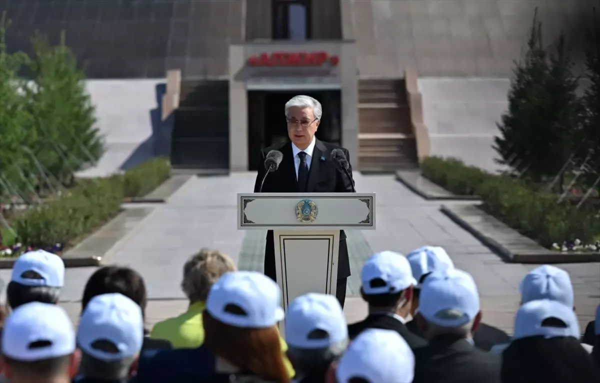 Tokayev: Kazaklar Stalin'in Baskılarına En Çok Maruz Kaldı