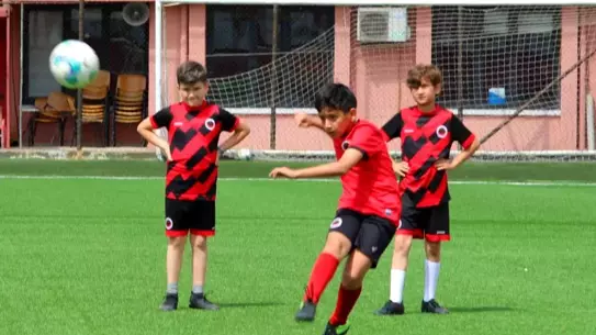 Gençlerbirliği Altyapısı Yıldızları Yetiştiriyor