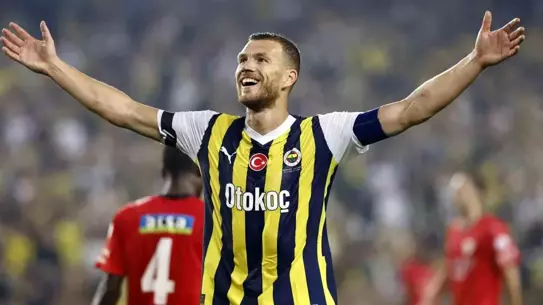 Dzeko, Fenerbahçe'den Ayrıldı