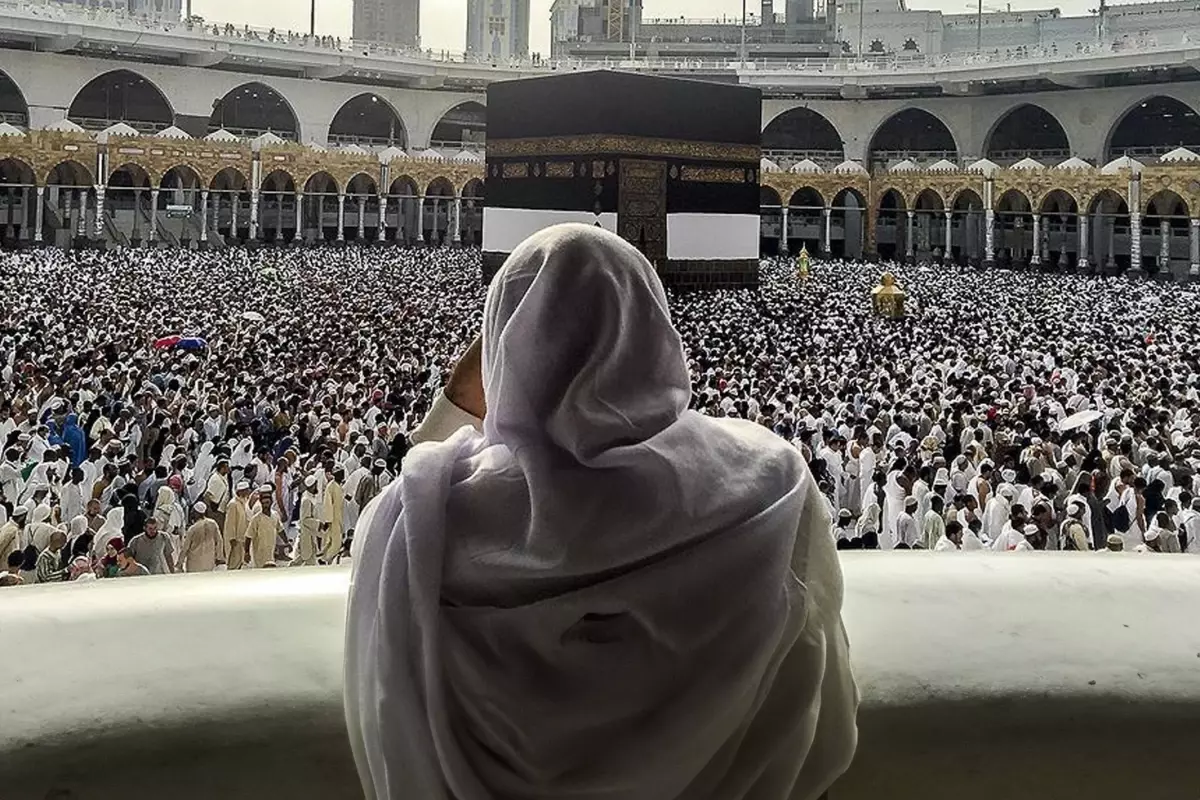 Suudi Arabistan'da 75 bini aşkın kişi hac yönetmeliklerini ihlal ettiği için geri gönderildi
