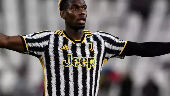 Uçak sonunda İstanbul'a iniyor! Süper Lig'e hoş geldin Paul Pogba