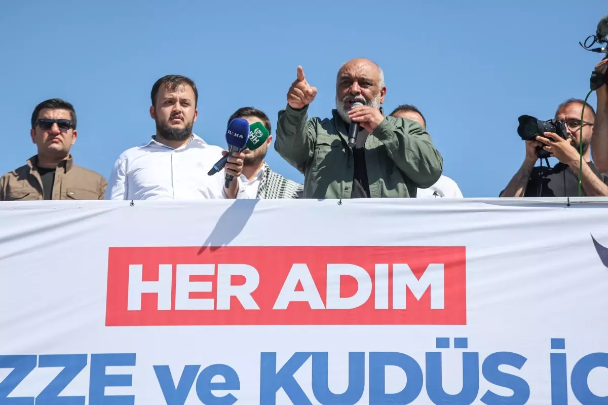 İstanbul'da Filistin'in özgürlüğü için yürüyüş düzenlendi