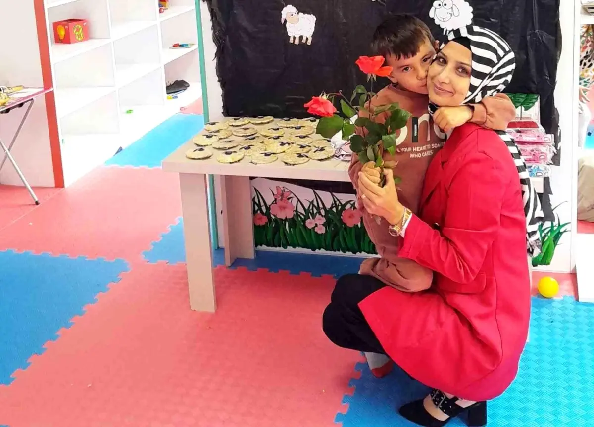 Öğretmen Birsen Kilitci Özcan Etkinlikleriyle Takdir Topladı