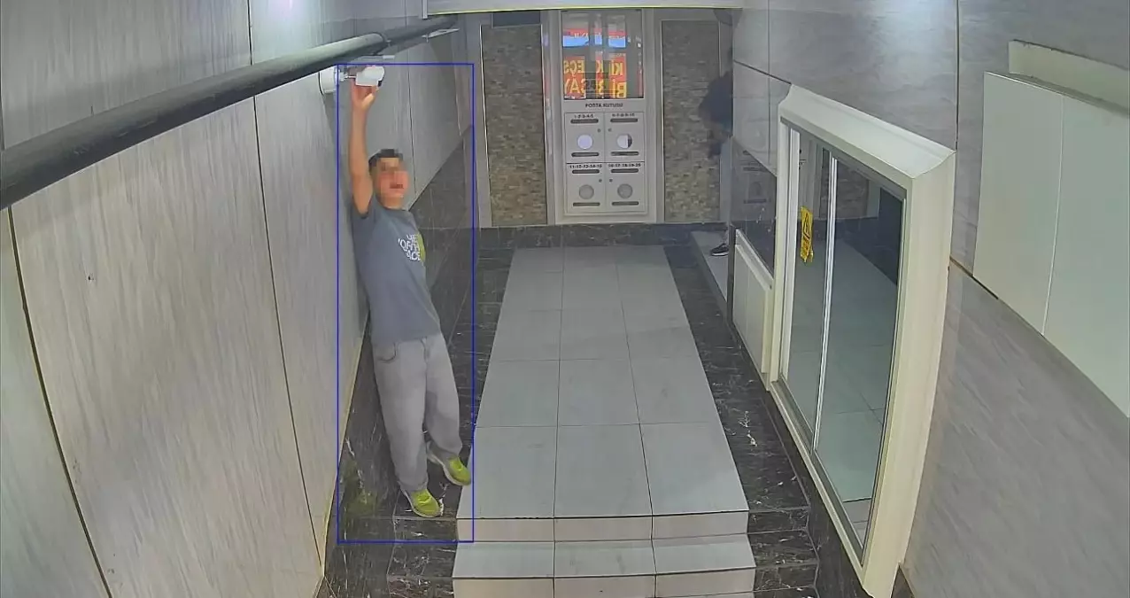 Mersin'de İş Hanında Tuvalet Krizi