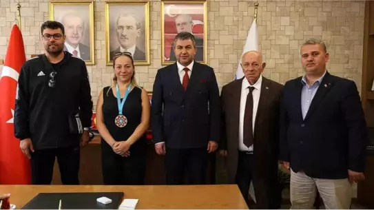 Gedizli Sporcular Dünya Kick Boks Şampiyonası'nda Önemli Başarılar Elde Etti